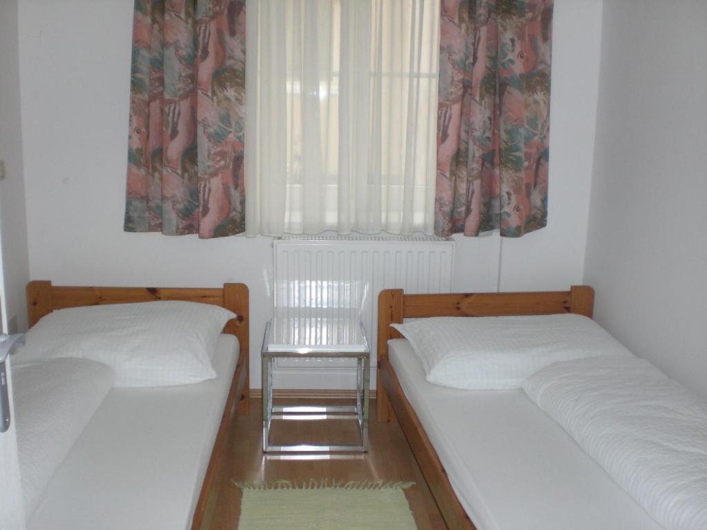 Privatzimmer Familie Wagner Pöchlarn Chambre photo